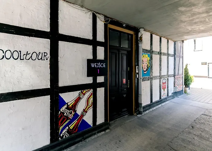 Vandrarhem Cooltour *