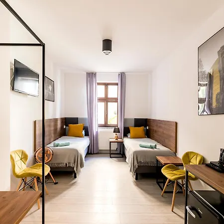 Hostel Cooltour *
